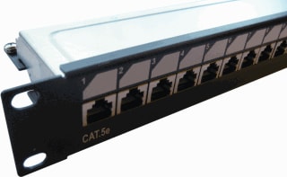 Radiall - RDC Patchpaneel twisted pair Patchp Stp 5E 24V 1He