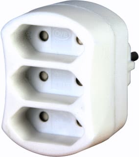 Kopp - Geaarde stekker 3-V Adap Stek 3X 2,5 A
