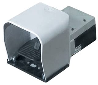 New Elfin - Voetschakelaar 060pplt11